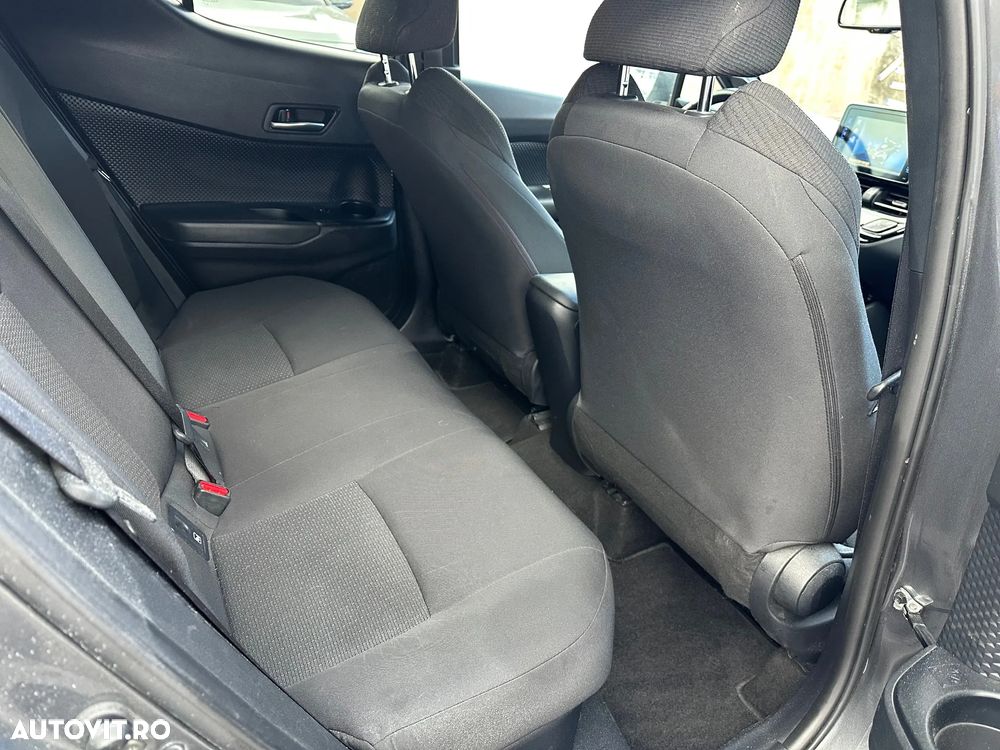 Toyota C-HR Hybrid Business-Edition - 10