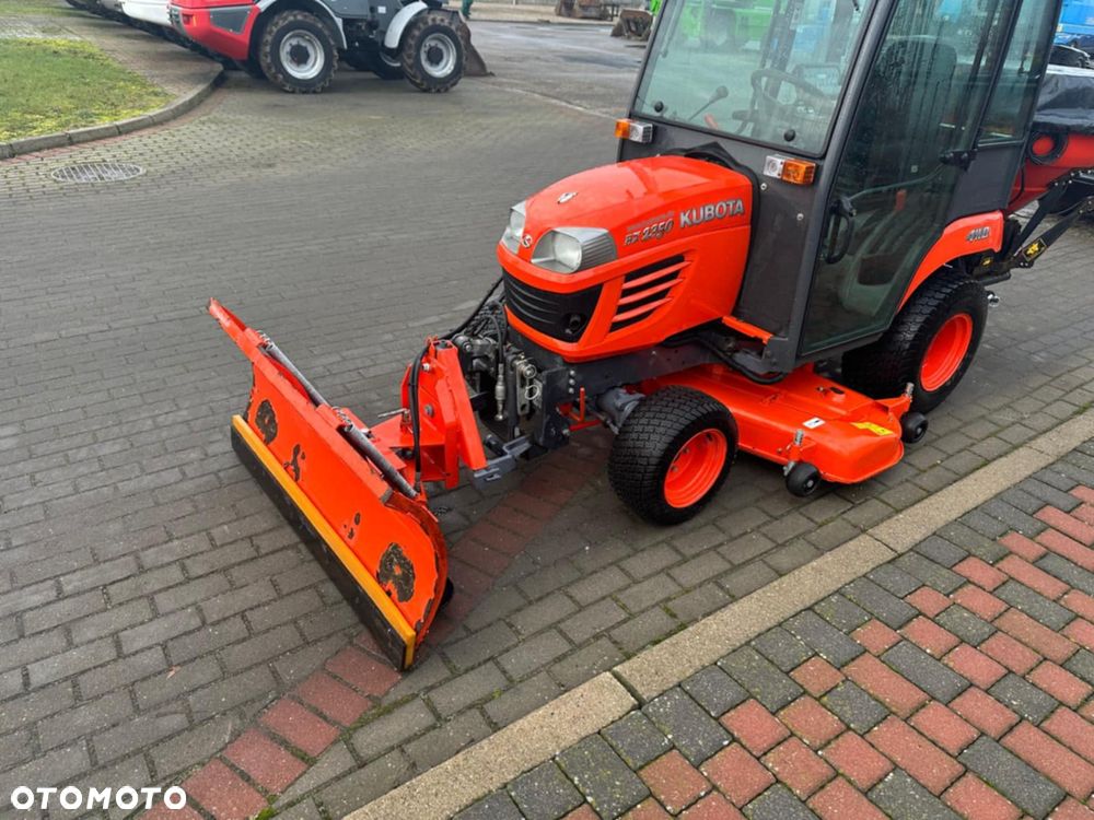Kubota BX2350 - 5