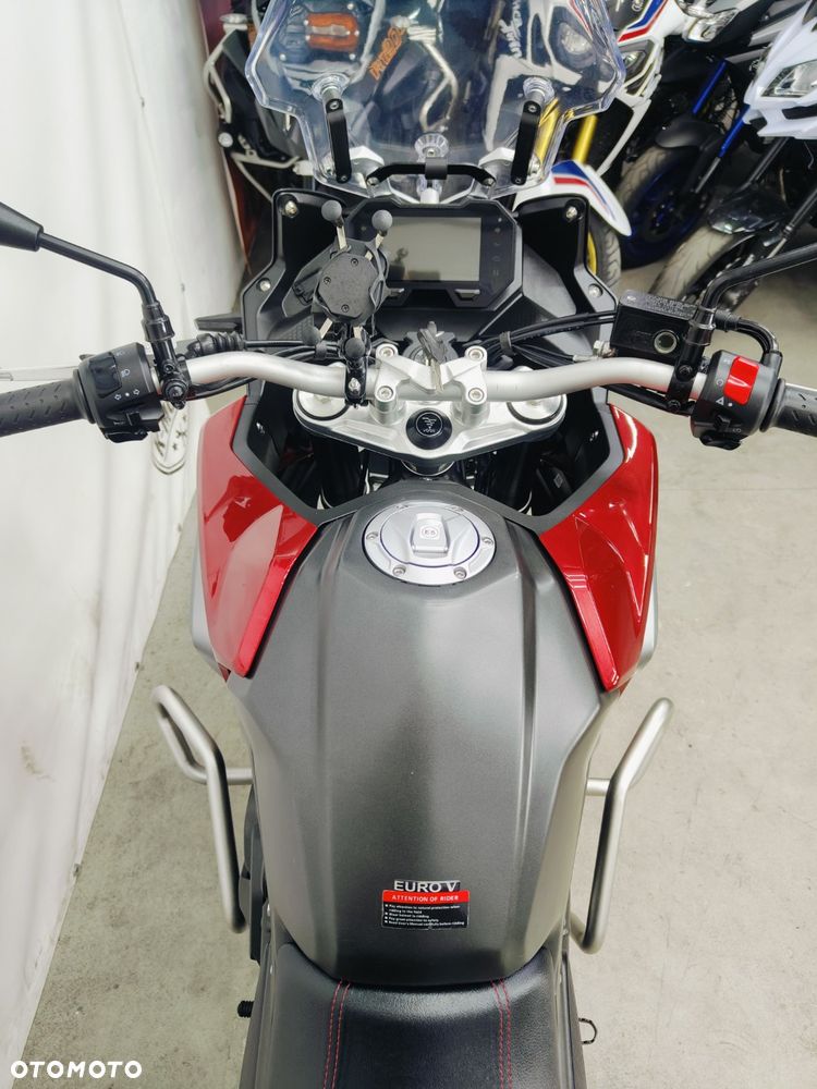 VOGE 650DSX - 13