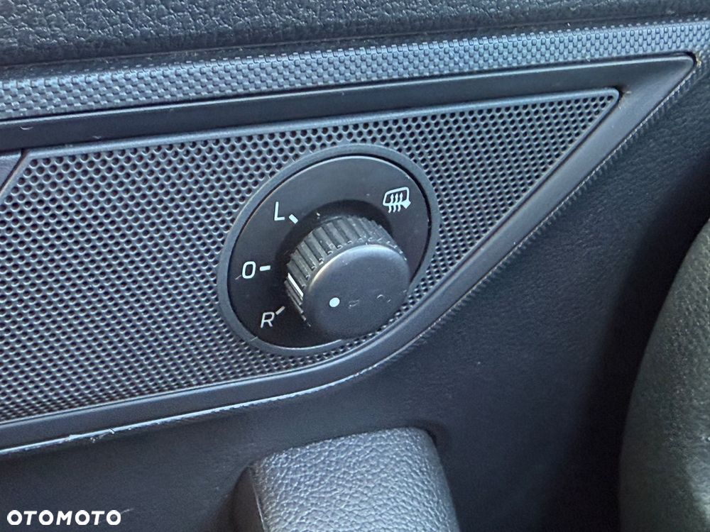 Skoda Fabia 1.0 Ambition - 19