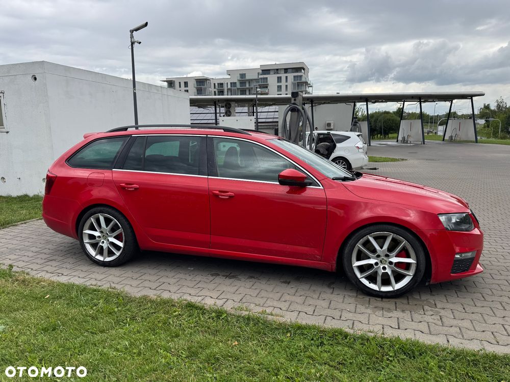 Skoda Octavia 2.0 TDI RS - 7