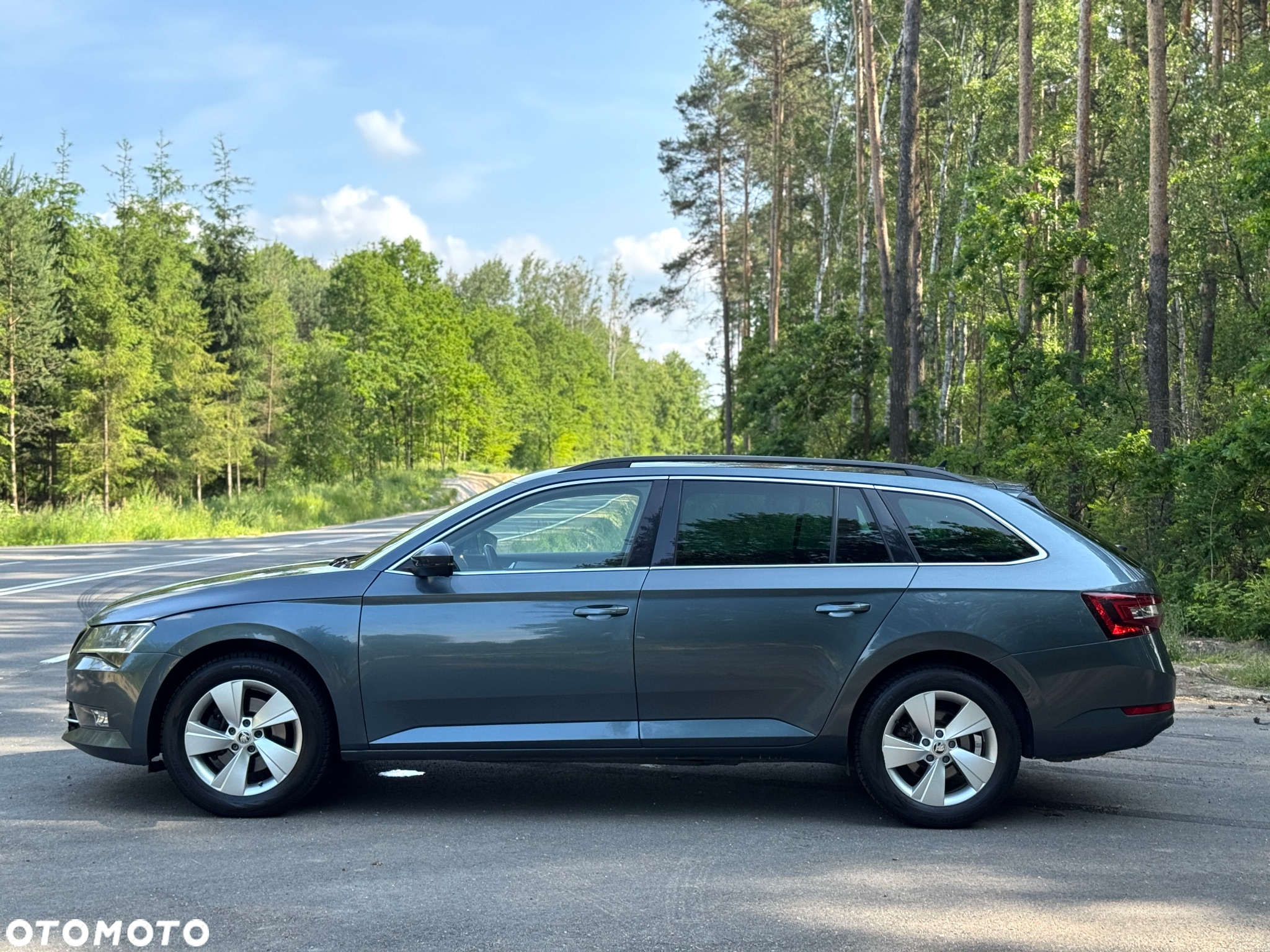 Skoda Superb 2.0 TDI Style - 33