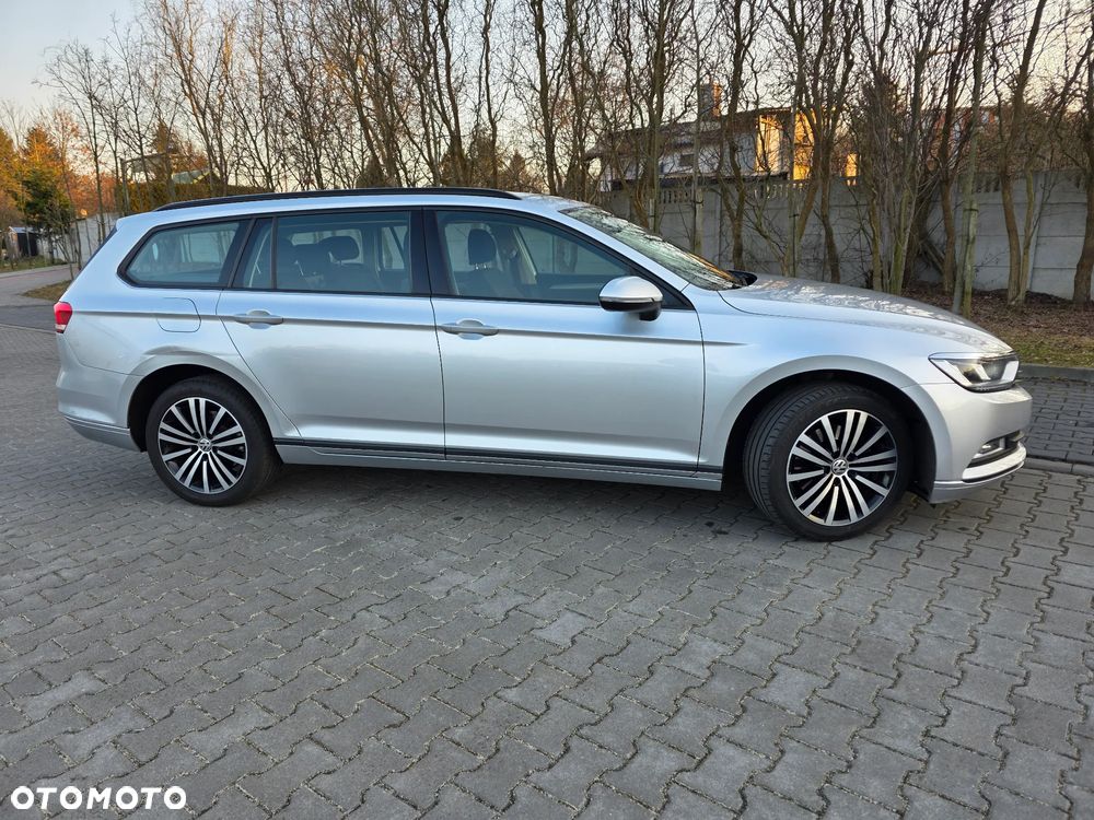Volkswagen Passat 2.0 TDI (BlueMotion Technology) DSG Comfortline - 6