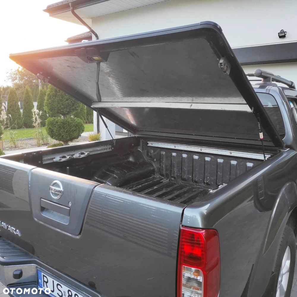 Nissan Navara 2.5 D Platinum - 25