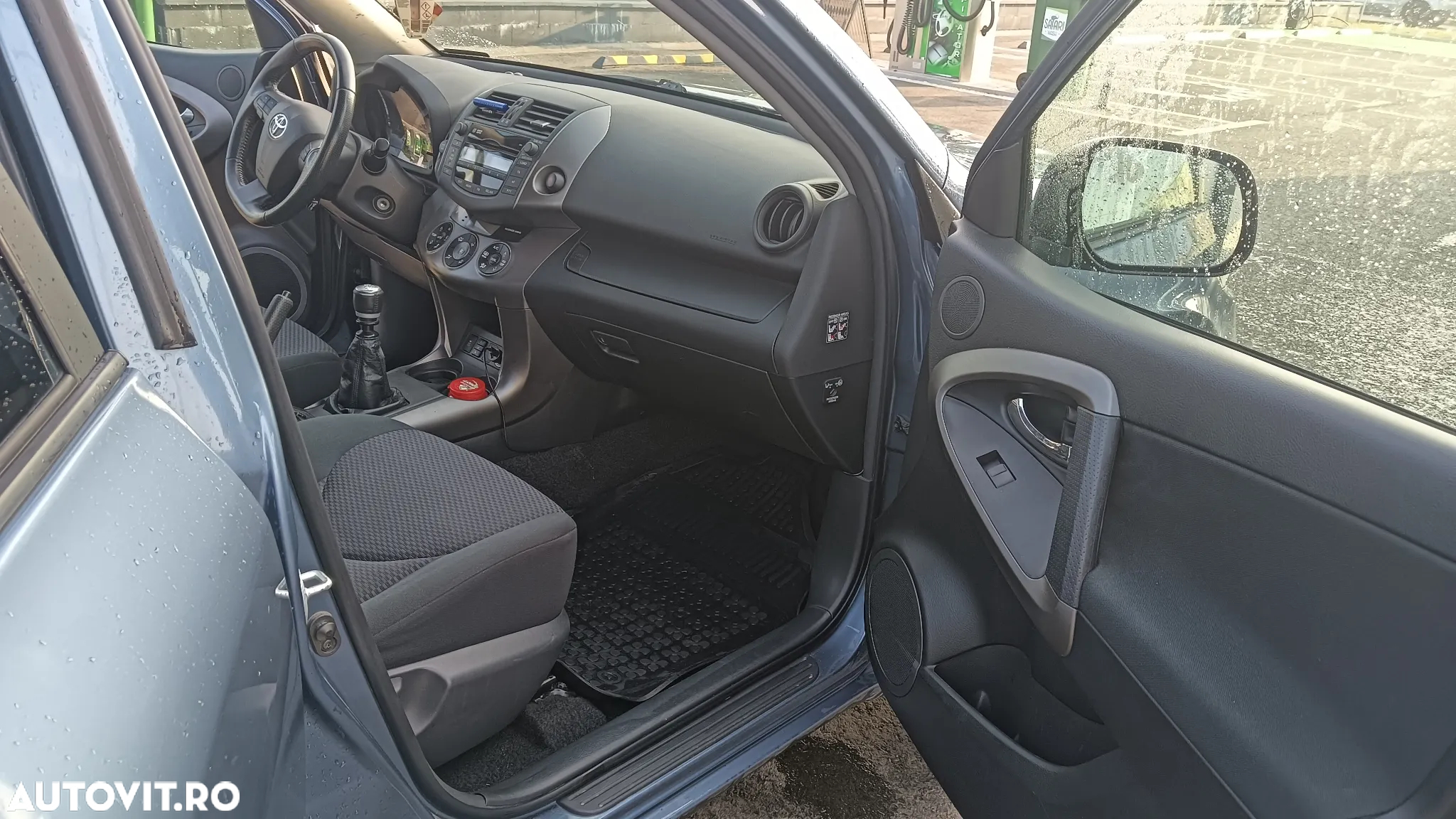Toyota RAV4 2.2 D-4D 4x4 Comfort - 6