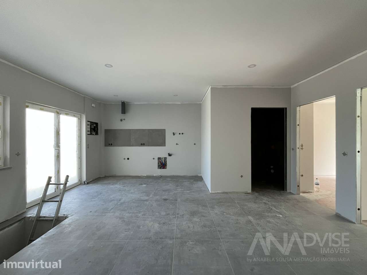 Apartamento T2+2 Venda em Rio de Loba,Viseu - Grande imagem: 2/22