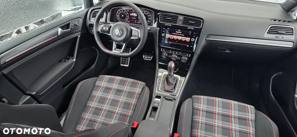 Volkswagen Golf 2.0 TSI BMT GTI Performance DSG - 22