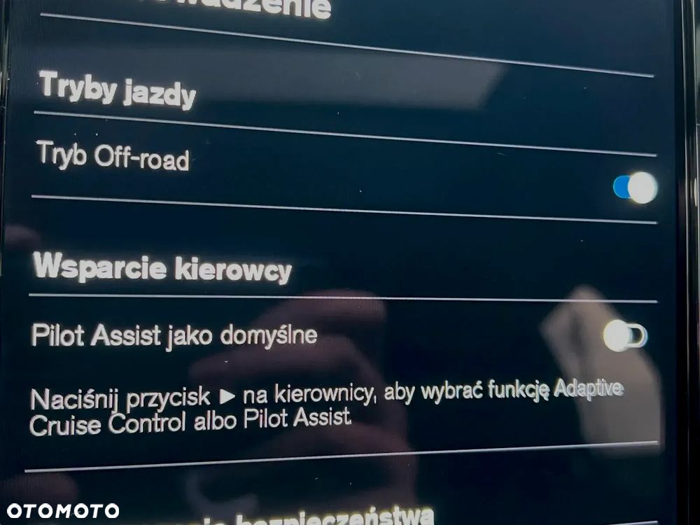 Volvo XC 40 B4 AWD Ultimate Dark - 36