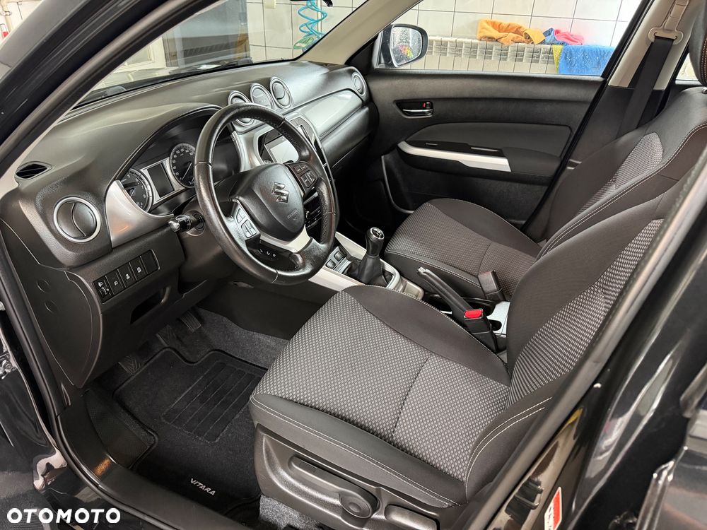 Suzuki Vitara 1.6 (4x2) Comfort+ - 23