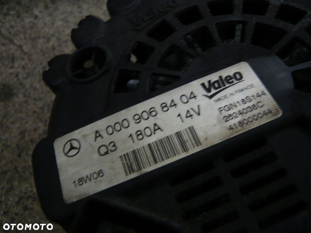 alternator a0009068404 mercedes-benz sprinter - 2