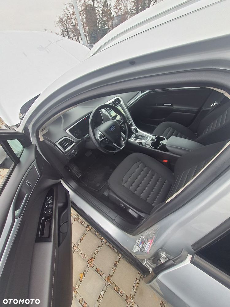 Ford Mondeo 2.0 TDCi Trend PowerShift - 5