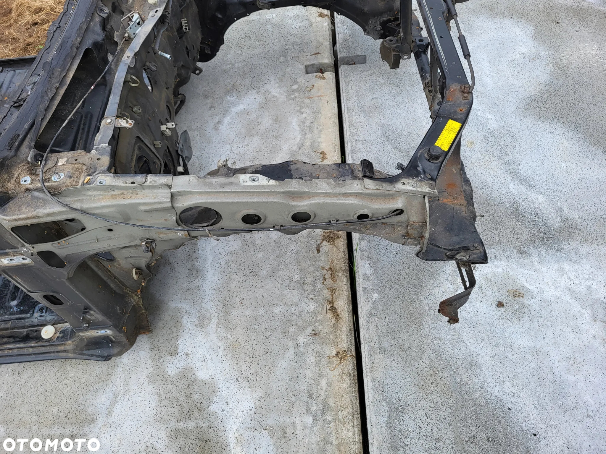 Mitsubishi L200 IV Pas Przedni Wzmocnienie Czołowe - 2