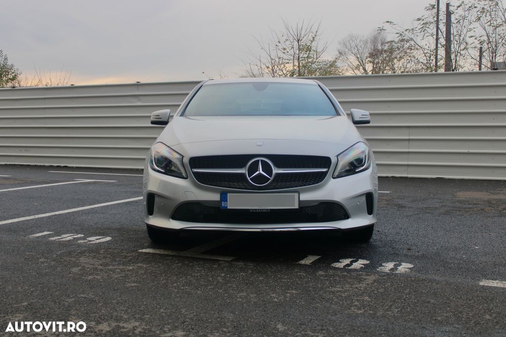 Mercedes-Benz A 180 d 7G-DCT Urban - 2