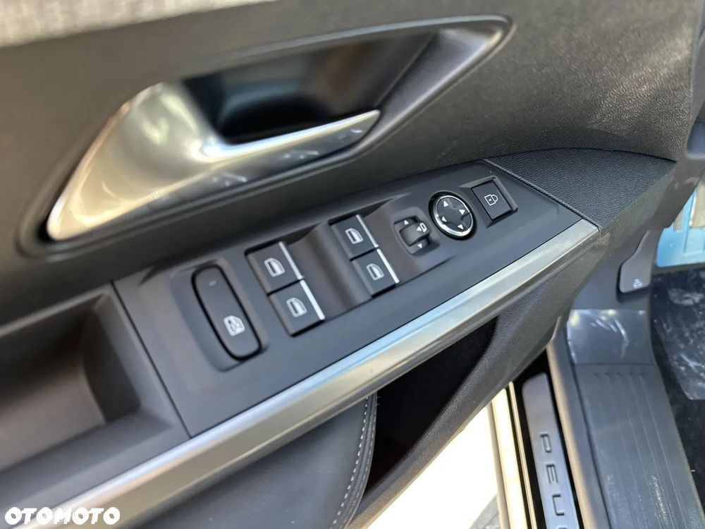 Peugeot 3008 - 28