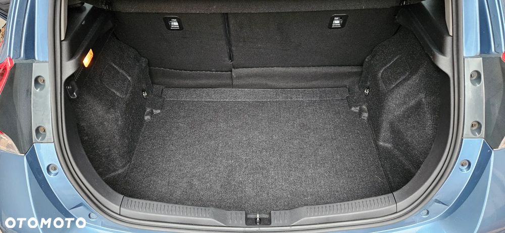 Toyota Auris 1.6 Comfort - 16