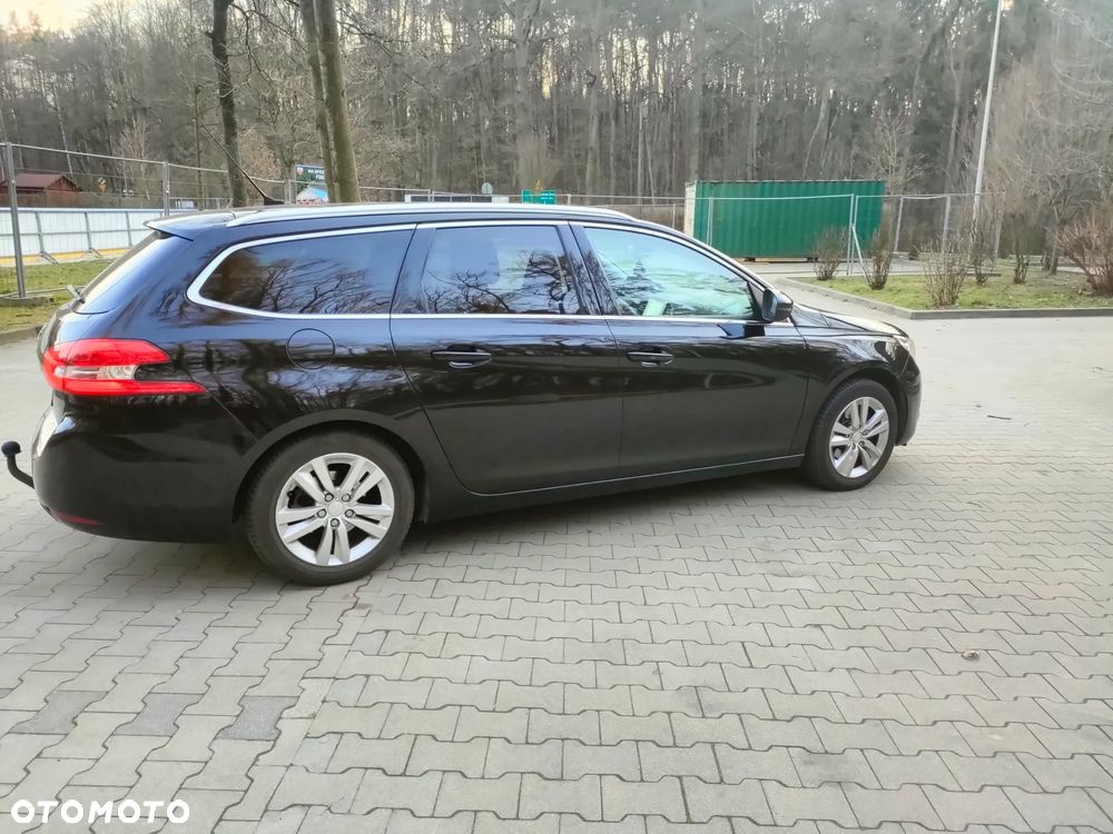 Peugeot 308 BlueHDi 120 Stop & Start Allure - 4