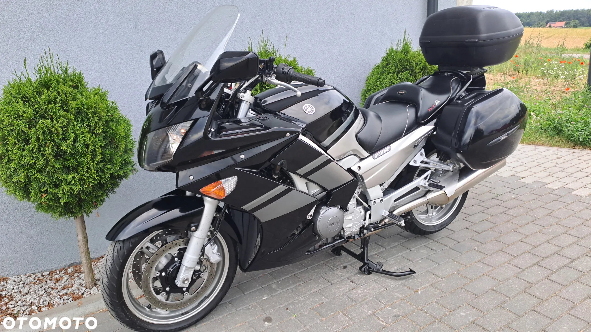 Yamaha FJR - 7