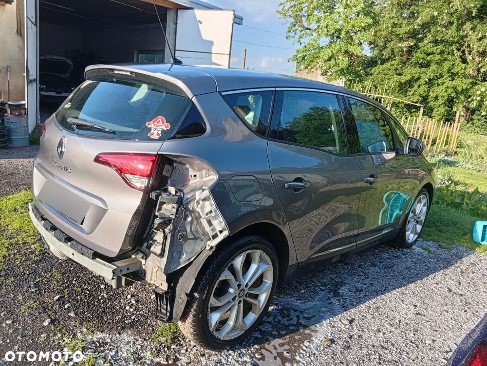 Renault Scenic 1.5 dCi Zen EDC - 2