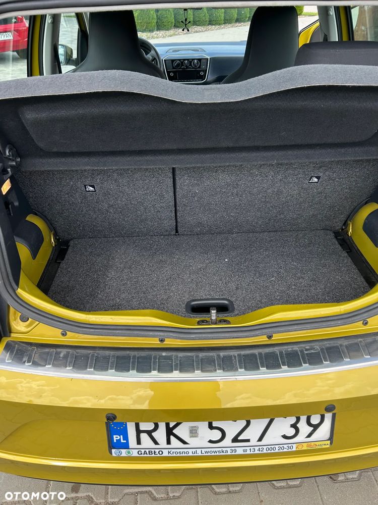 Volkswagen up! 1.0 move CityLine - 16