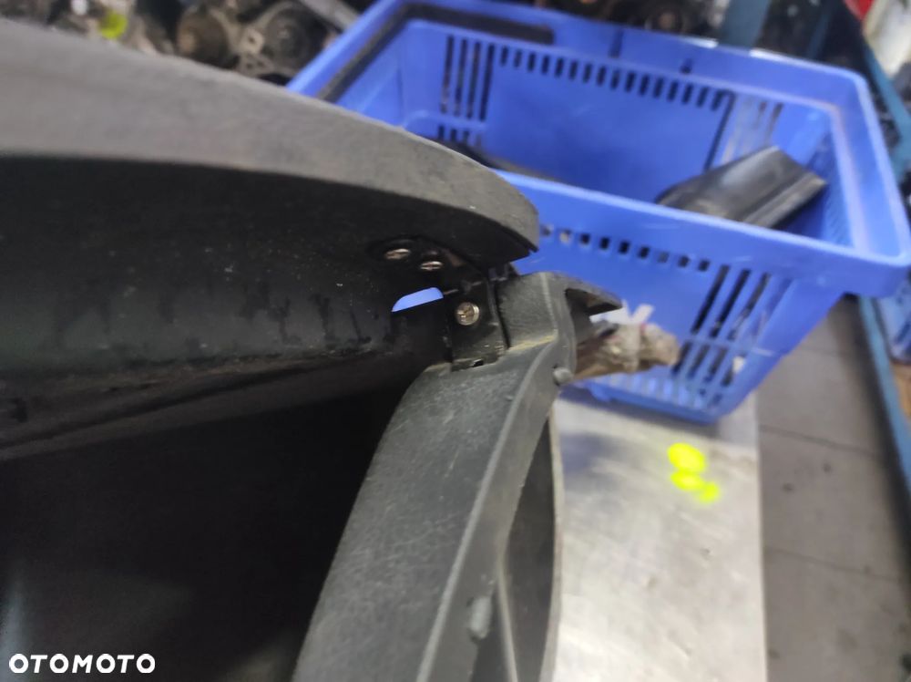 SCHOWEK PASAŻERA AUDI A4 B6 B7 CIEMNY CZARNY CAŁY WYSYŁKA !!! - 7