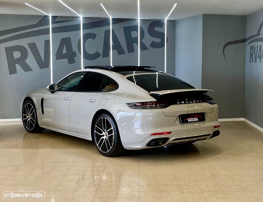 Porsche Panamera 4 E-Hybrid - 10