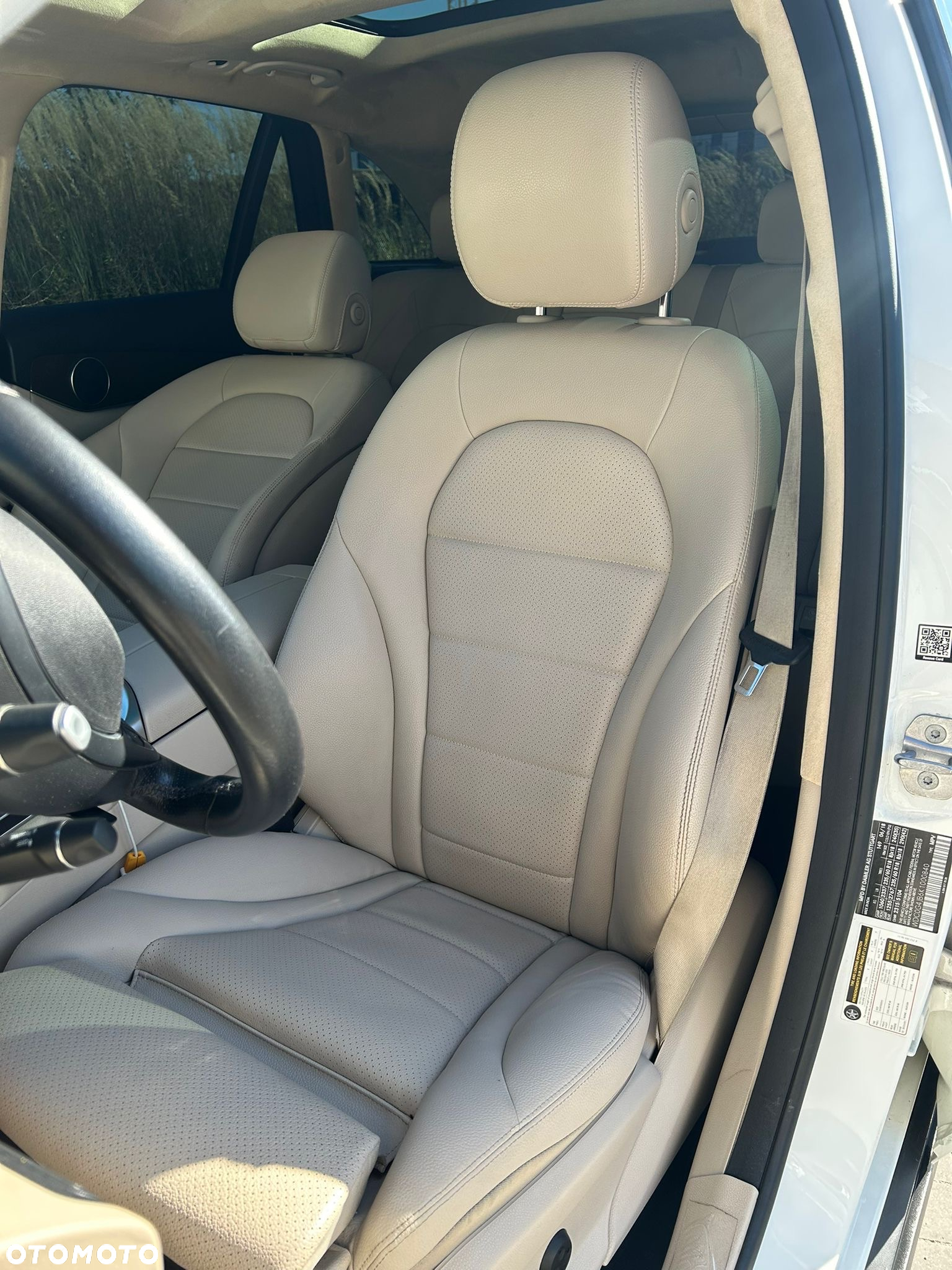 Mercedes-Benz GLC 300 4Matic 9G-TRONIC - 21