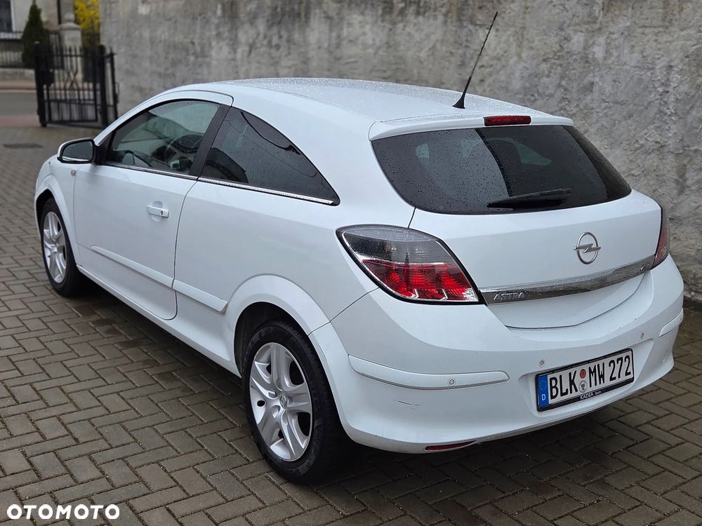 Opel Astra 1.6 111 EasyTronic - 4