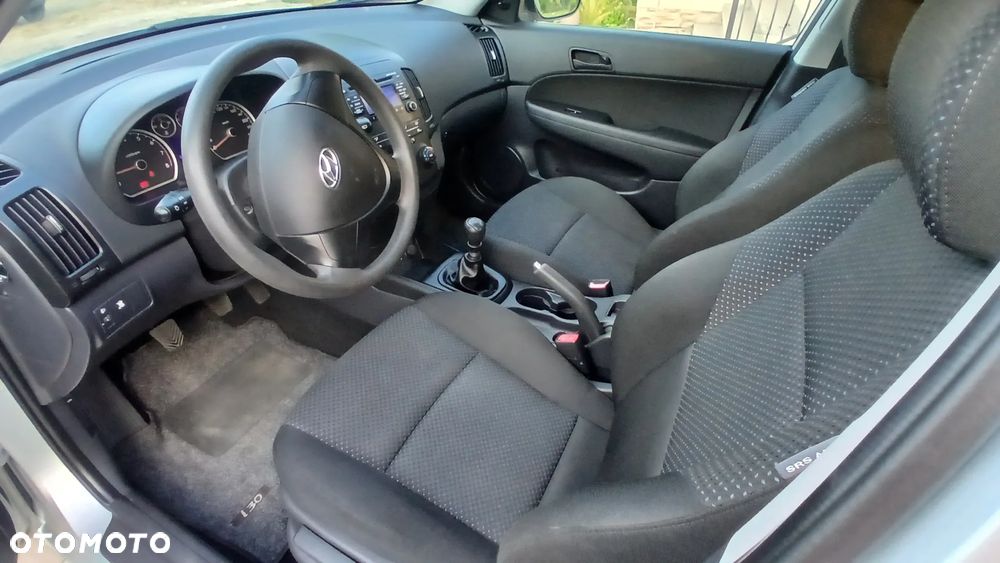 Hyundai i30 1.4 Edition Plus - 13