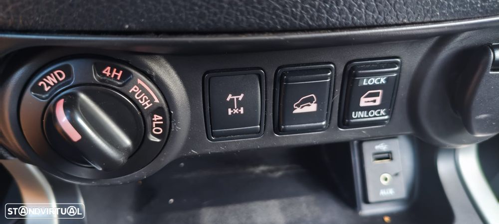 Nissan Pick Up - 21