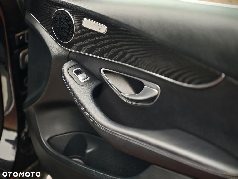 Mercedes-Benz Klasa C 220 d 9G-TRONIC Avantgarde - 17