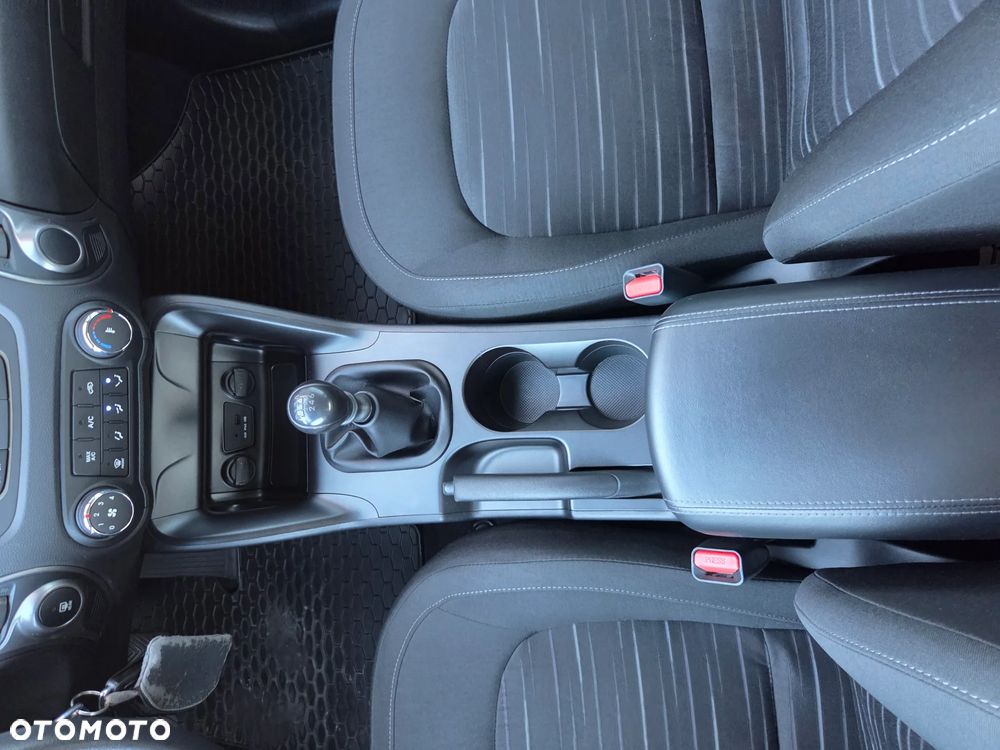 Hyundai ix35 1.6 2WD Classic - 20