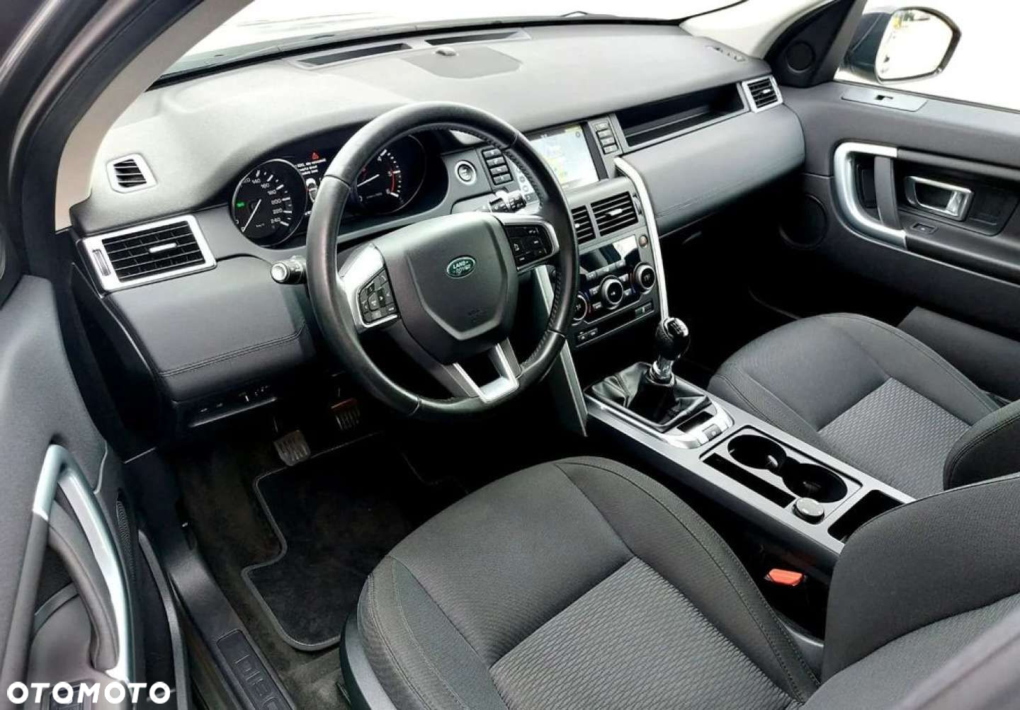 Land Rover Discovery Sport - 3