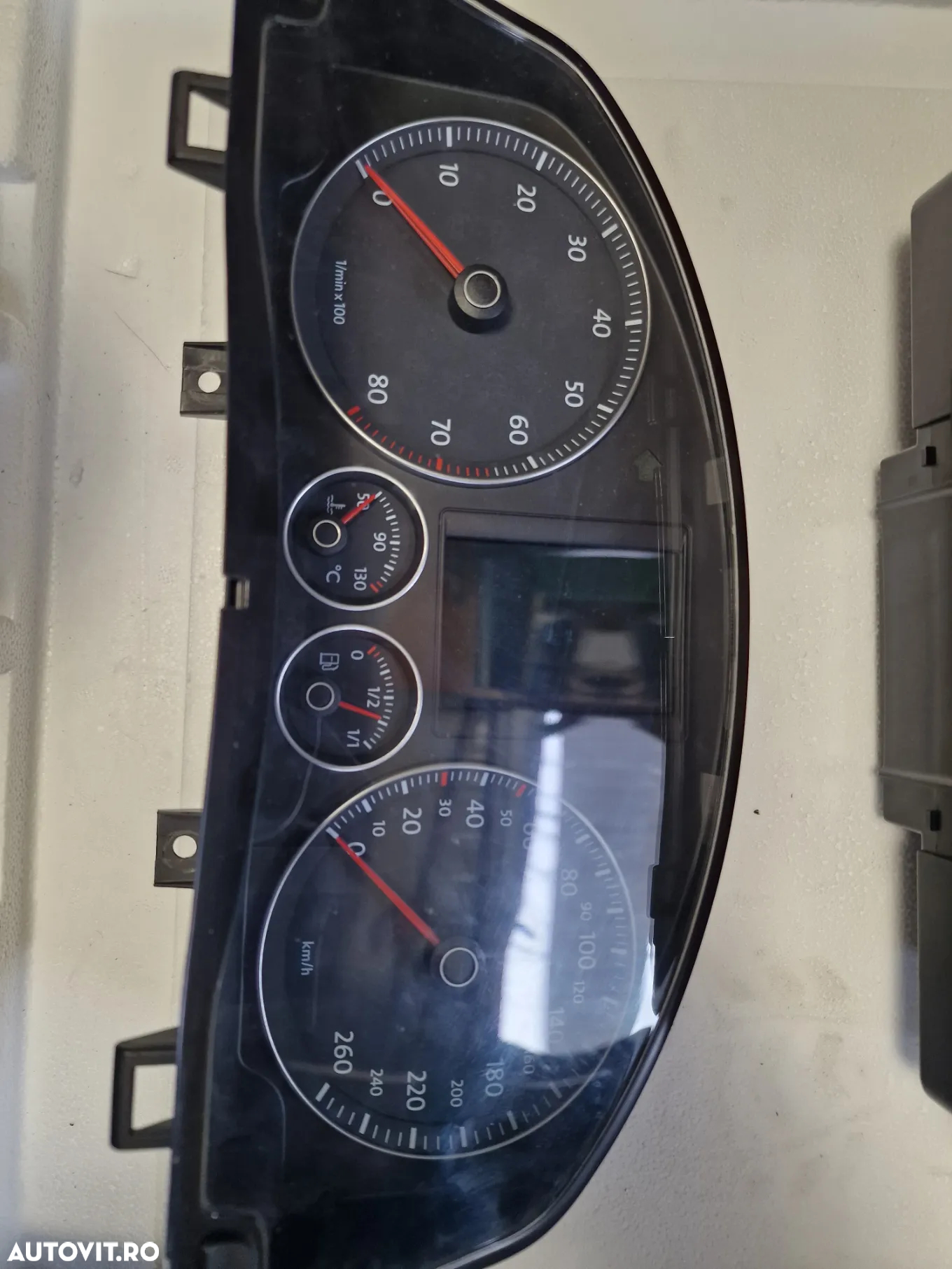 Ceasuri bord Vw Golf 5 motor 1,4benzina 1,6 benzina Maxidot/minidot - 3