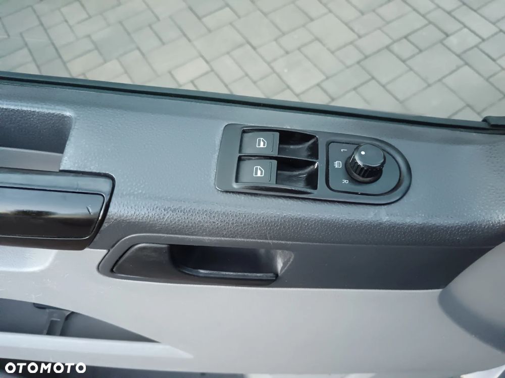 Volkswagen Transporter Multivan Kurz Match - 13