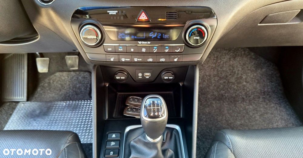 Hyundai Tucson - 32