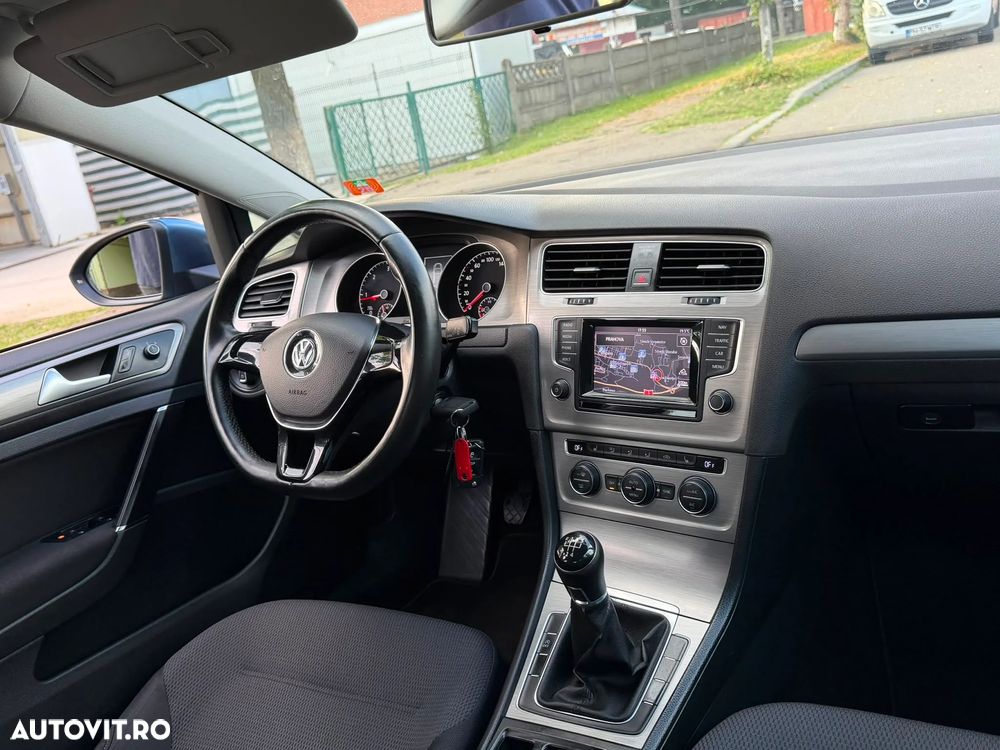Volkswagen Golf 1.6 TDI DPF Comfortline - 8
