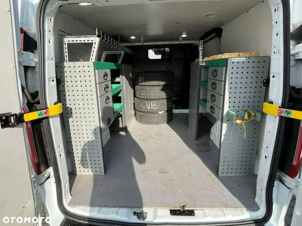 Ford Transit Custom - 15
