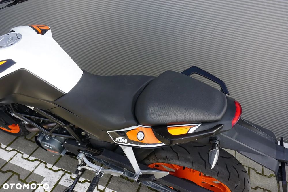 KTM Duke - 12