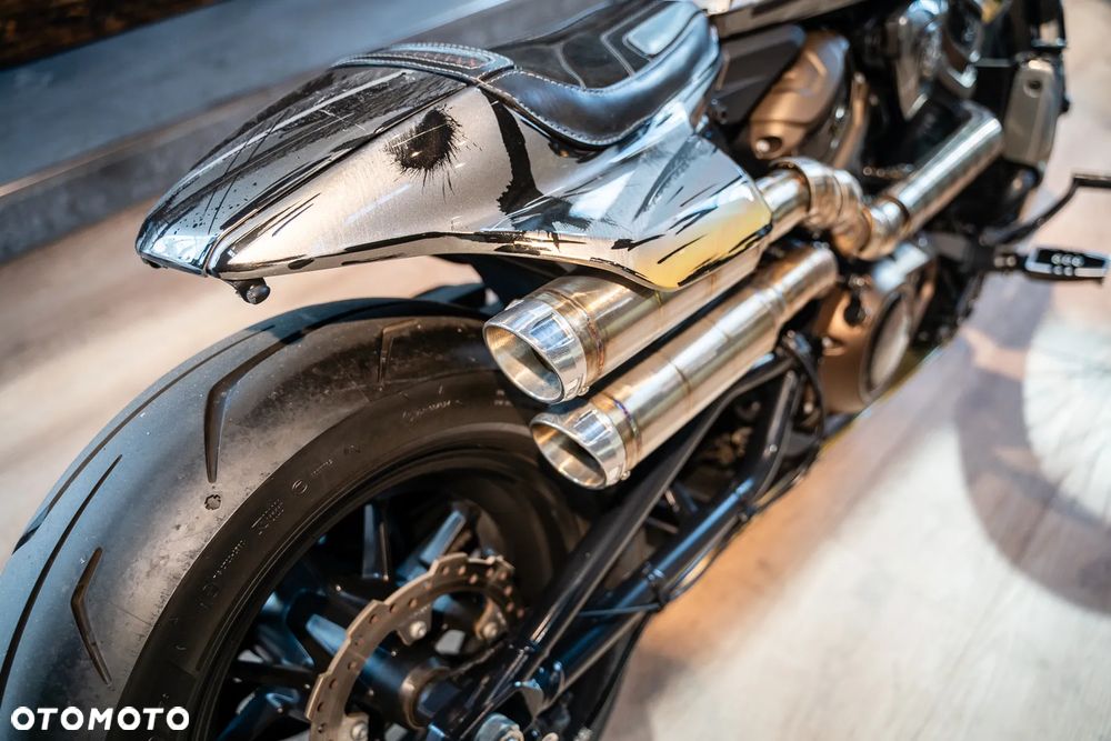 Harley-Davidson Sportster - 6