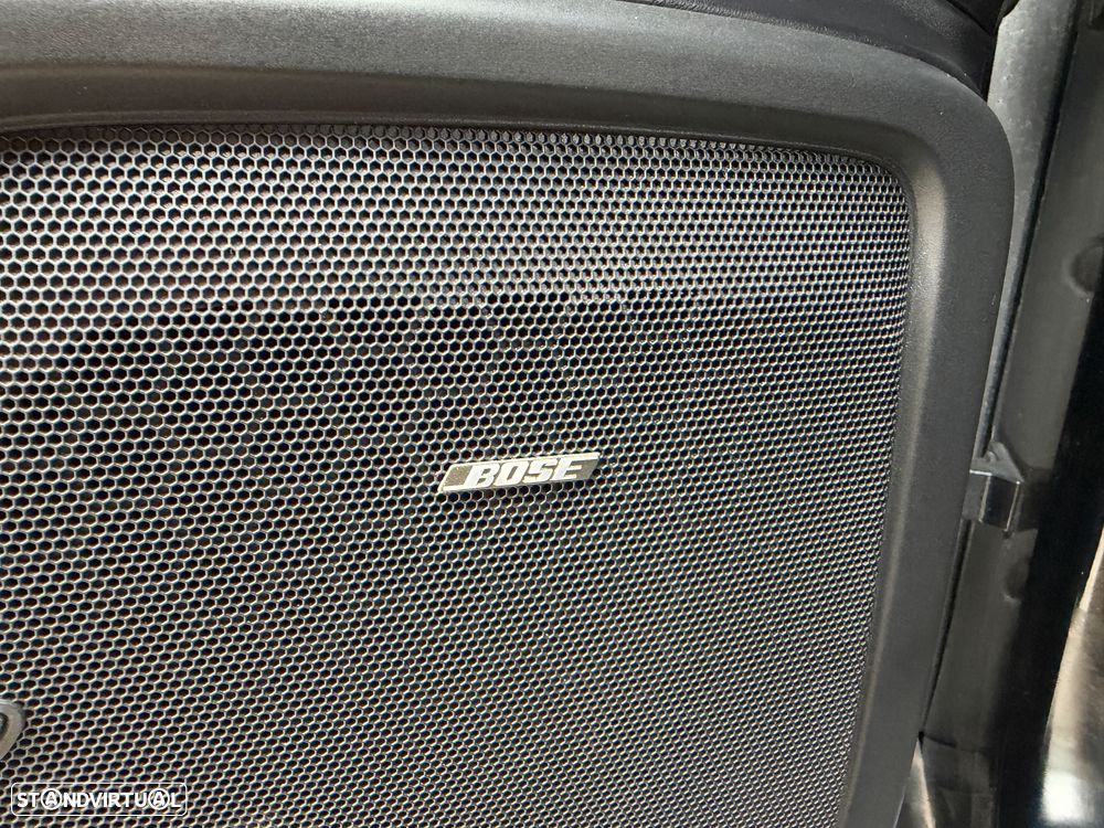 Porsche Cayenne - 21