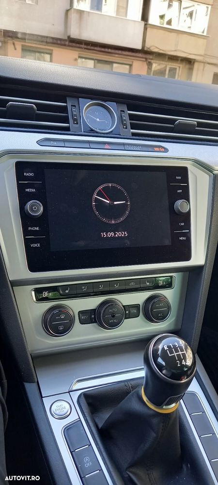 Volkswagen Passat Variant 1.4 TSI ACT R Executive - 13