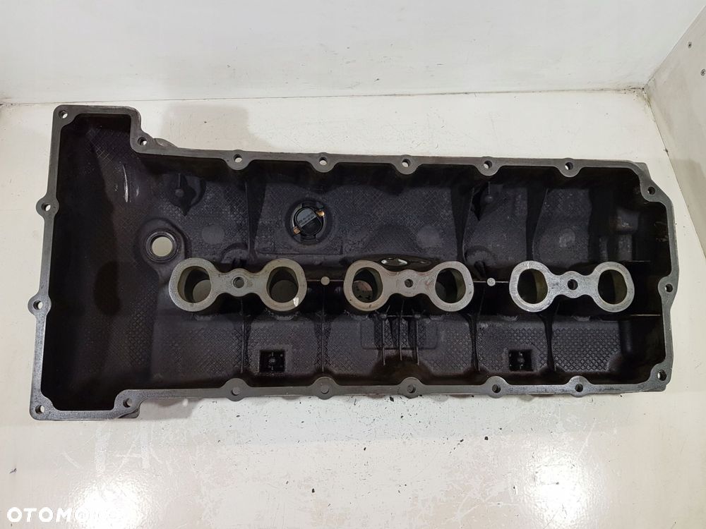 pokrywa zaworów 7548275 bmw e90 e91 e60 e61 2.5 b - 6