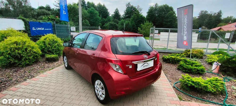Toyota Yaris 1.0 Luna - 11