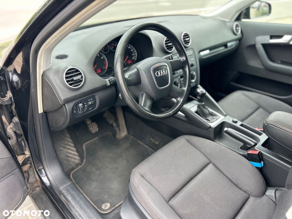 Audi A3 Sportback 1.6 Ambition - 9