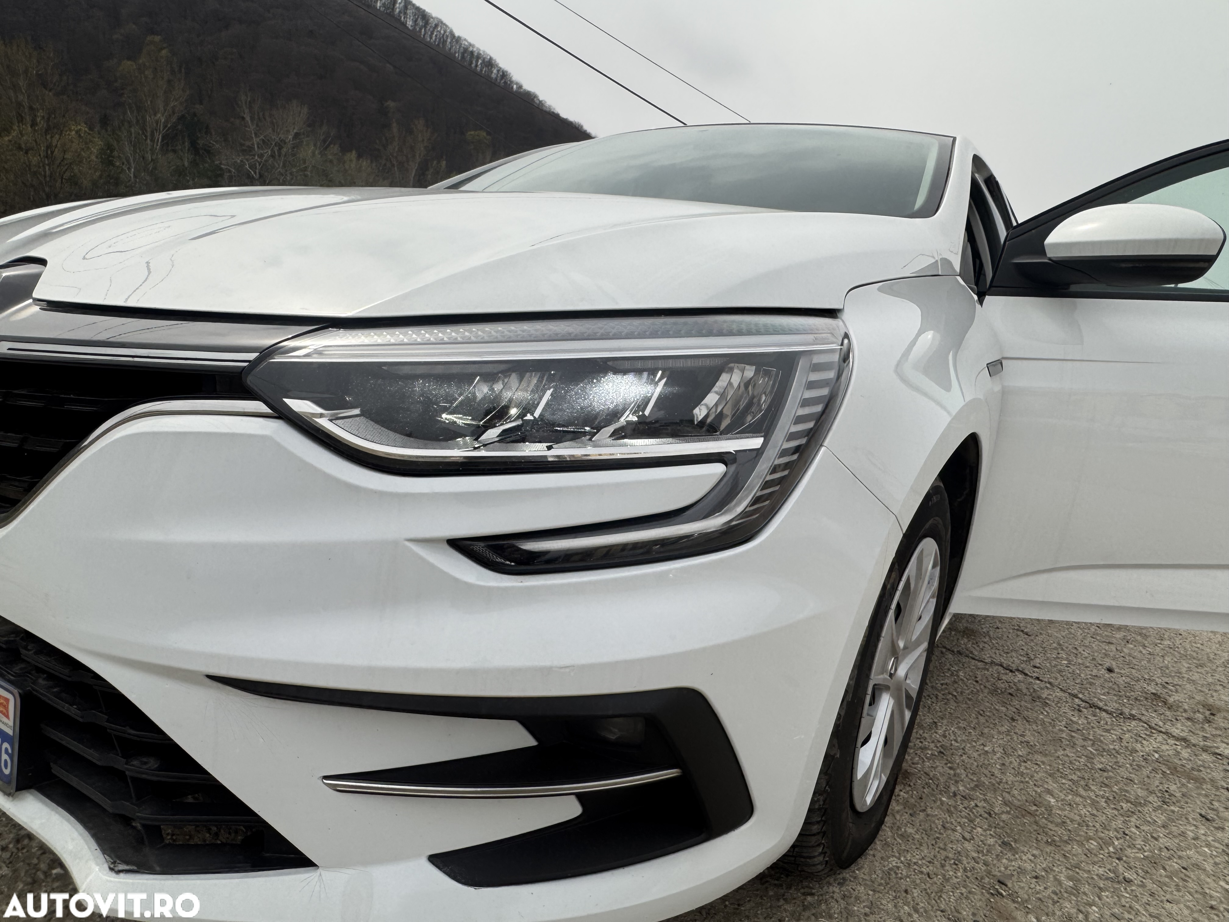 Renault Megane BLUE dCi 115 GT LINE - 18