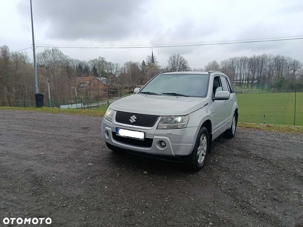 Suzuki Grand Vitara - 2