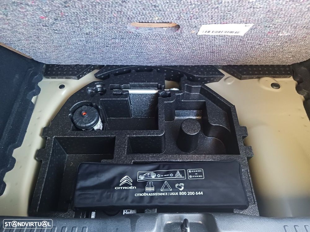 Citroën C3 1.2 Turbo Max — fotografia 33