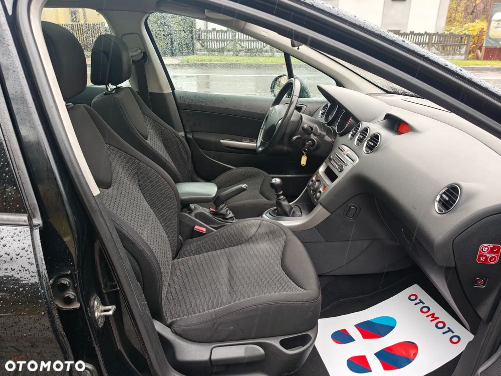 Peugeot 308 1.6 HDi Premium - 28