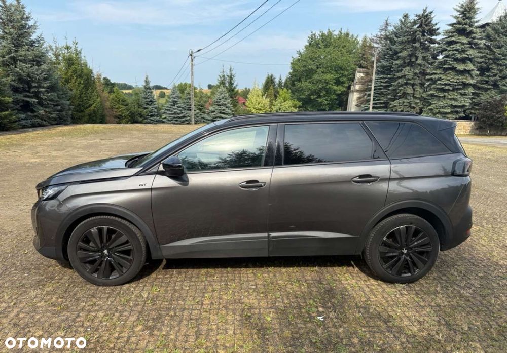 Peugeot 5008 - 8