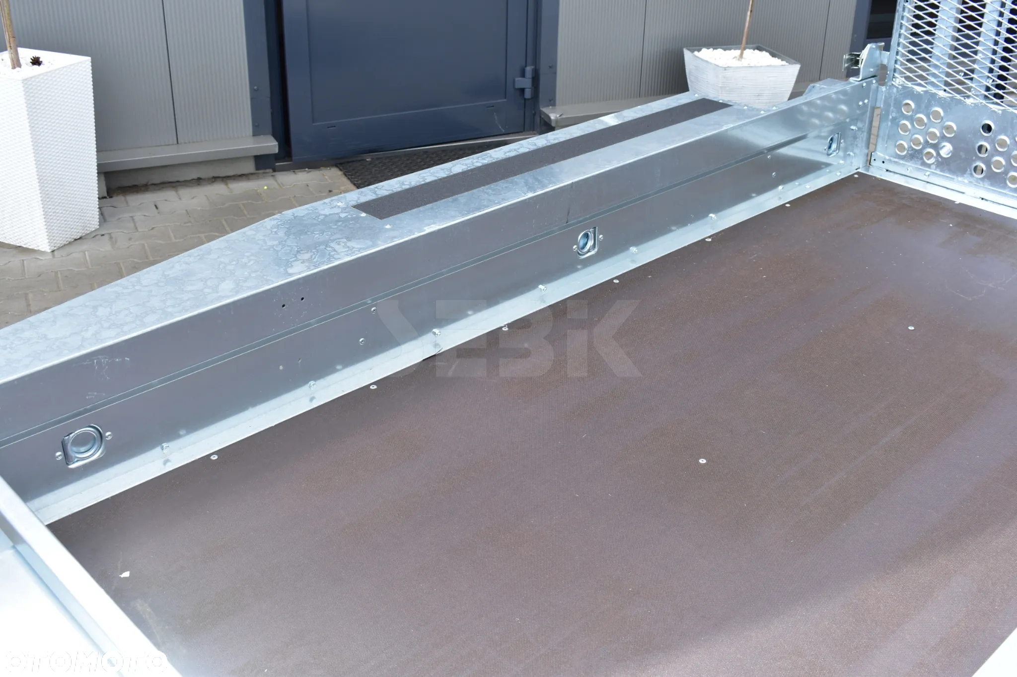 Brenderup MT 2600 DMC 2700 kg. - 11
